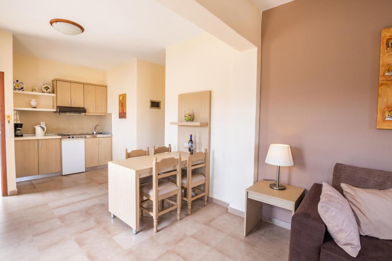Aphrodite Luxury Studios & Apartments Karpathos Exteriér fotografie