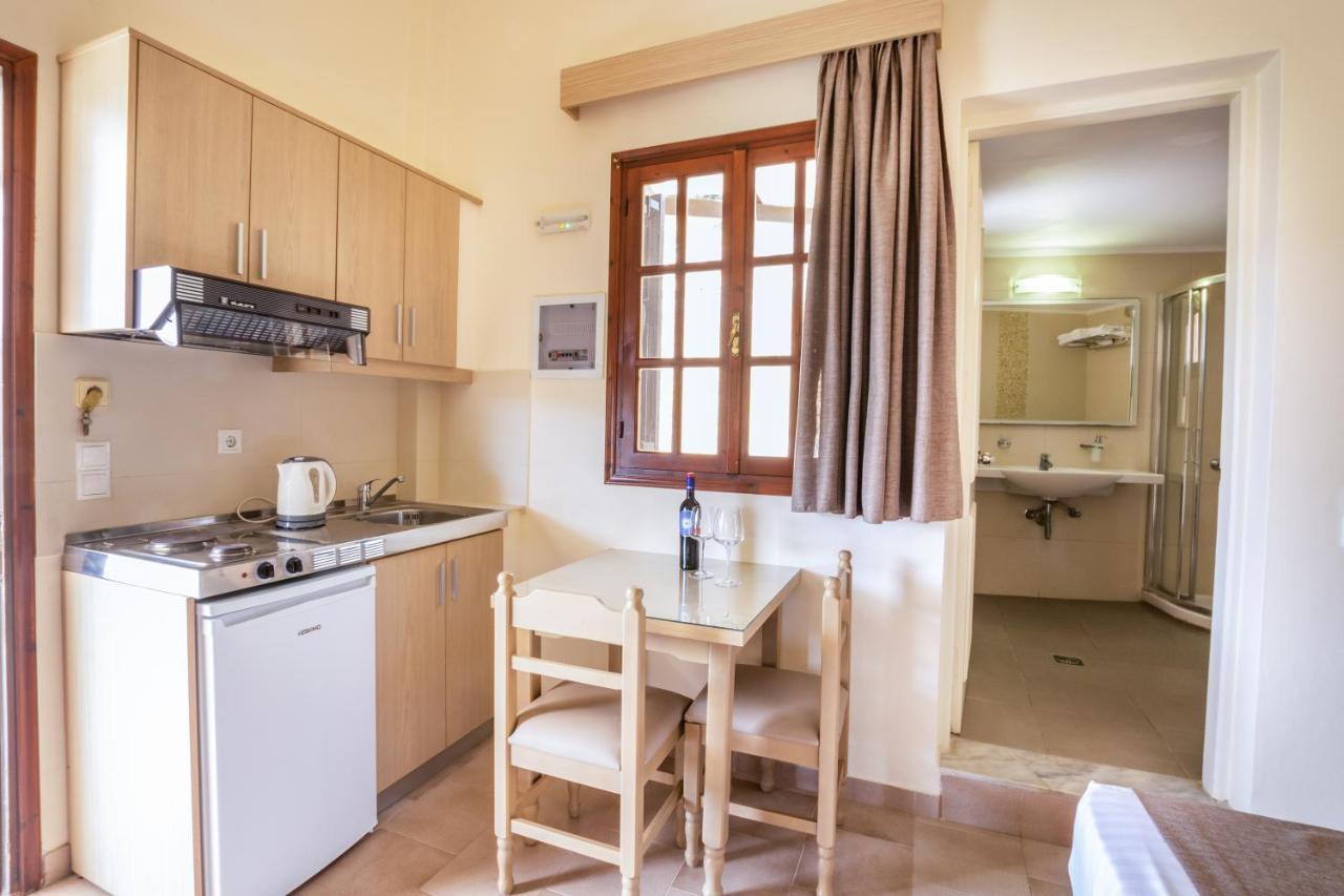 Aphrodite Luxury Studios & Apartments Karpathos Exteriér fotografie