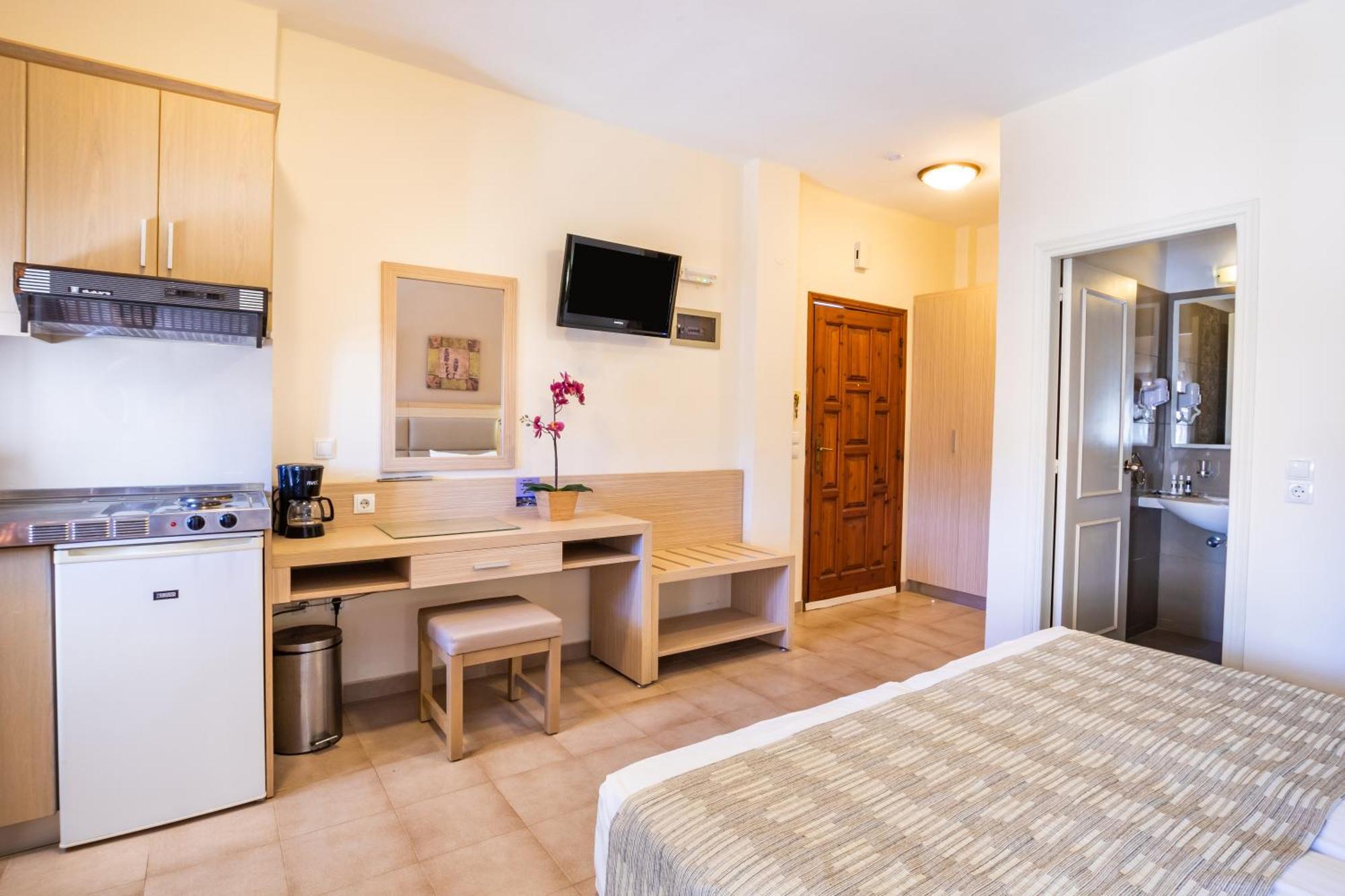 Aphrodite Luxury Studios & Apartments Karpathos Exteriér fotografie